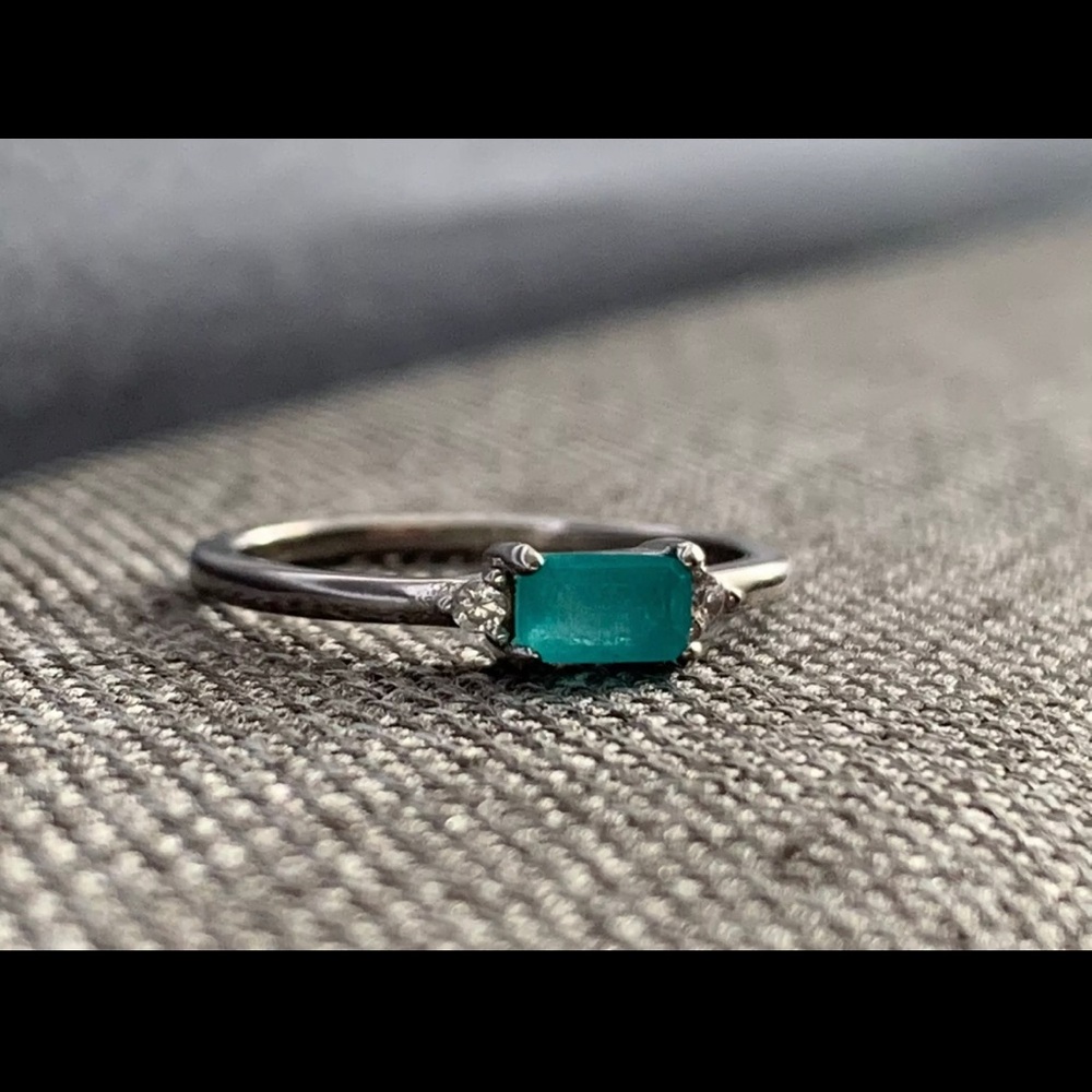 New 925 Sterling Silver Paraiba Tourmaline Ring - Picture 3 of 6